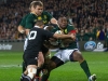 mohicanos_tendai-mtawarira-bouncing-off-a-tackle-for-sp150912