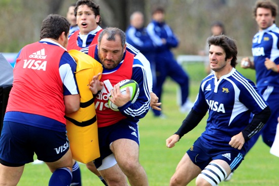 Roncero con la pelota
