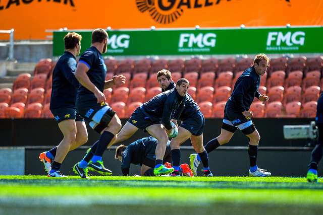 29446796252_68d4fce032_z